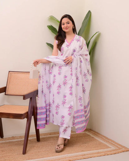 Lilac White Floral Mul Cotton Suit
